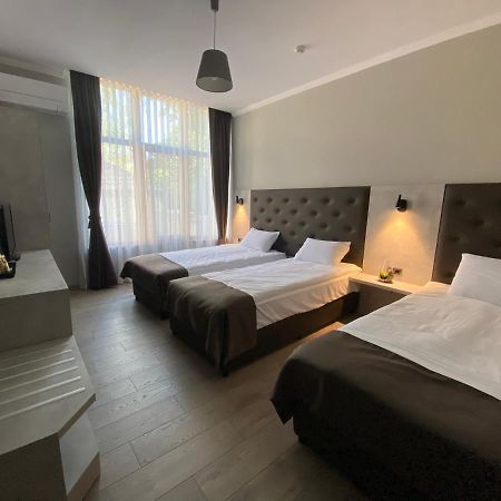 Comfort Guest Rooms Kazanlak Ngoại thất bức ảnh